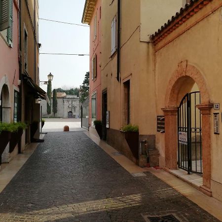 Domus Romanae In Centro Storico Peschiera del Garda Exteriér fotografie